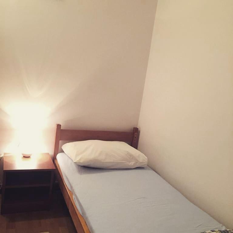 Buffet M Apartments&Rooms Obrovac Exterior foto
